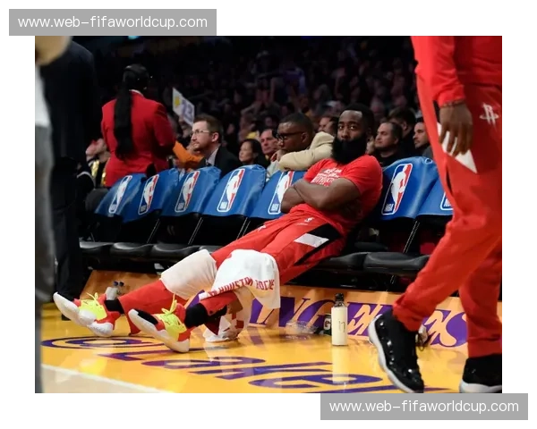 绝杀的余温与红色的不甘：重回那个被0.9秒冻结的火箭vs开拓者G6之夜